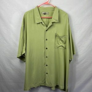 Men’s XX large short sleeve Tommy Bahama shirt. Light green